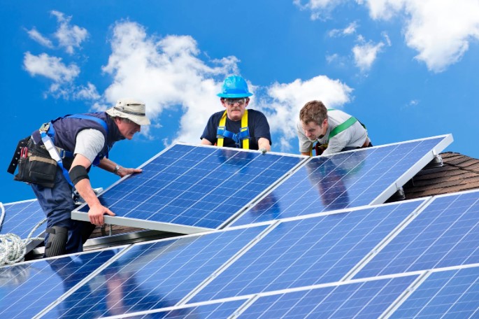 топ виробників сонячних батарей